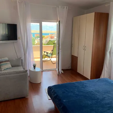 Apartment Danijel *